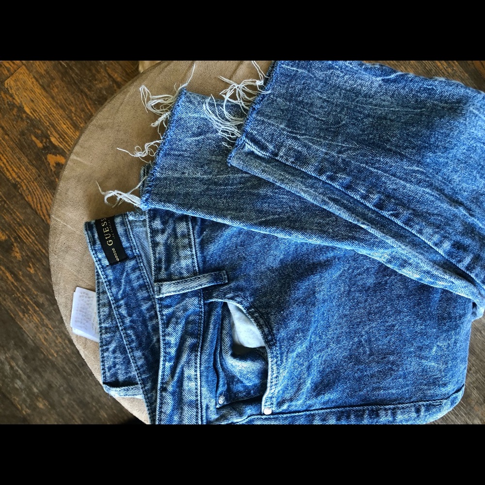 GUESS Jeans